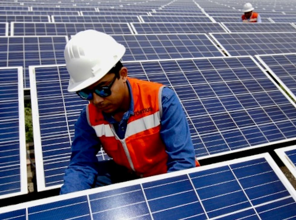 Nation's largest electricity auction seeks to sabotage states that want solar and wind power