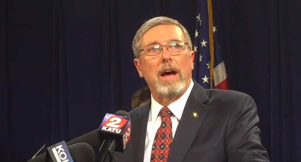 Longtime Oregon Republican ditches the GOP as he runs for secretary of state
