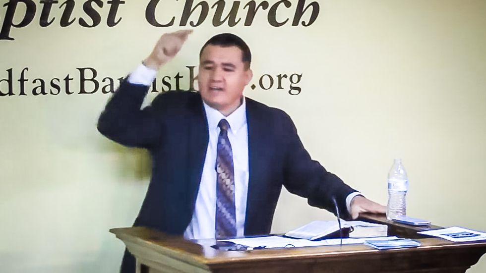 Texas pastor begs God to smite UFC fighter 'with a lightning bolt' because he threatened to punch Jesus