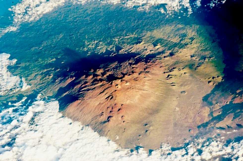 Giant telescope project in Hawaii delayed by protests