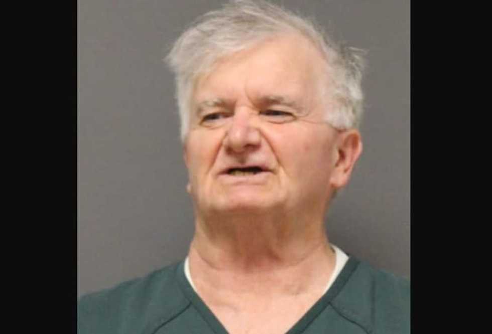 Man arrested twice in 3 hours for entering Wawa grocery store without mask and making threats