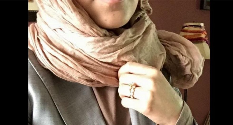 Banking while Muslim: Hijab-wearing woman forced to remove scarf and kicked out of Omaha bank