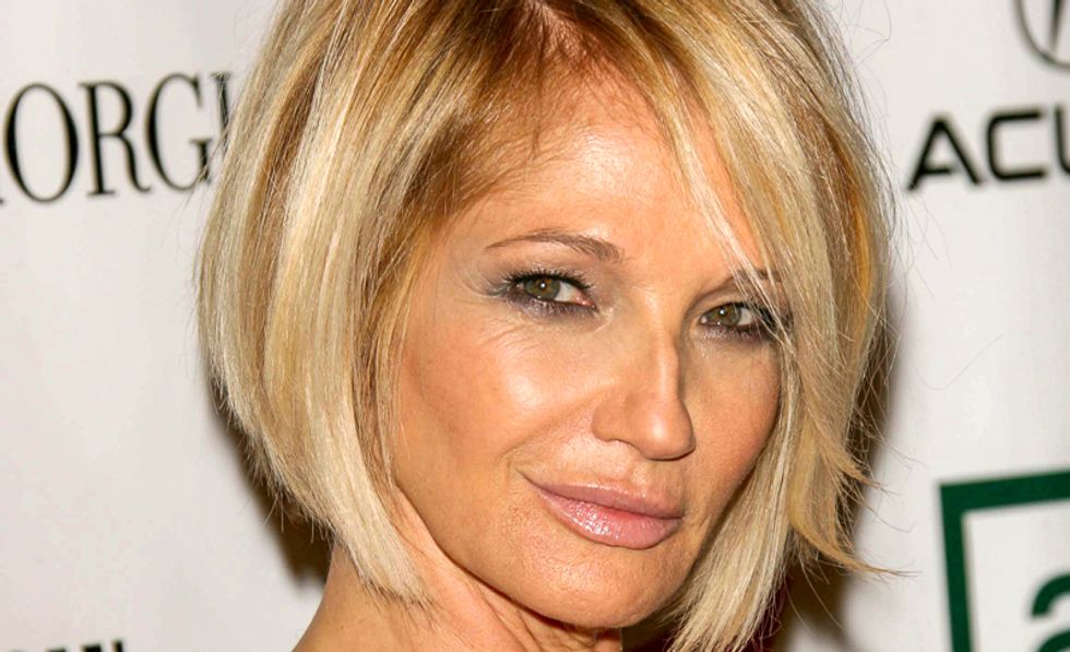 'Tighter': Actress Ellen Barkin praises women impeachment witnesses who have Trump's 'balls in their fist'