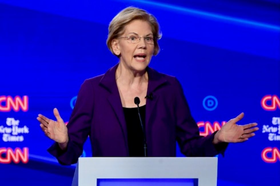 Rising star Warren weathers attacks at Democratic White House debate
