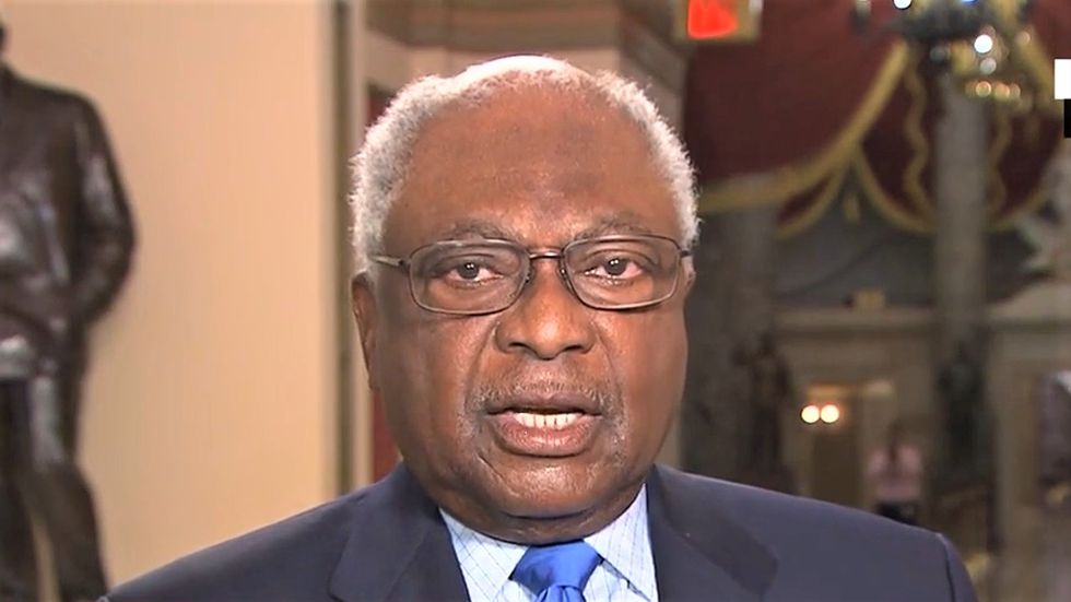 James Clyburn schools Trump over 'lynching' tweet: 'I'm a product of the South -- I know the history of that word'