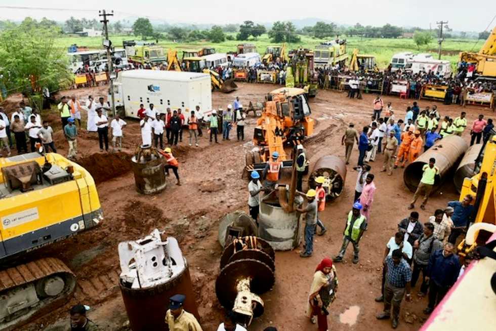 Two-year old Indian boy dies after three days stuck in well