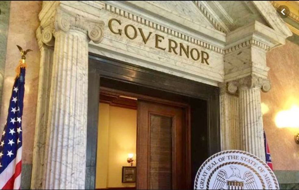 Mississippi governor’s race taking place under Jim Crow-era rules after judge refuses to block them