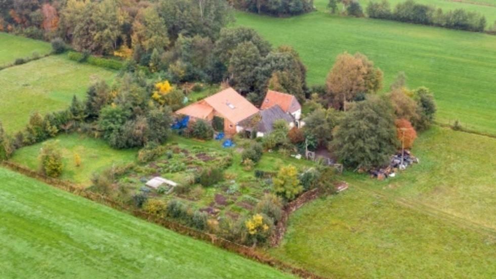 Dutch family discovered in cellar after spending years 'waiting for end of time'