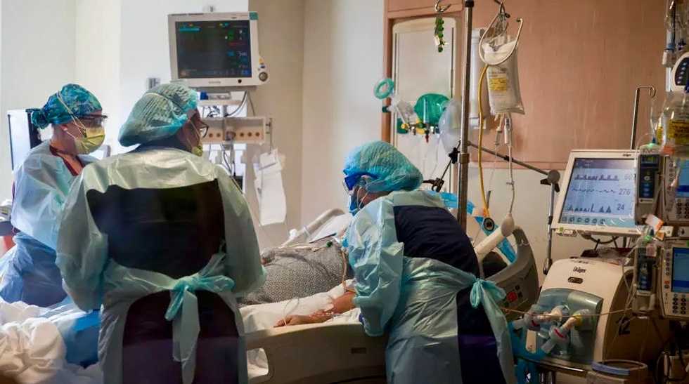 Men with COVID-19 3 times more likely to need intensive care: study