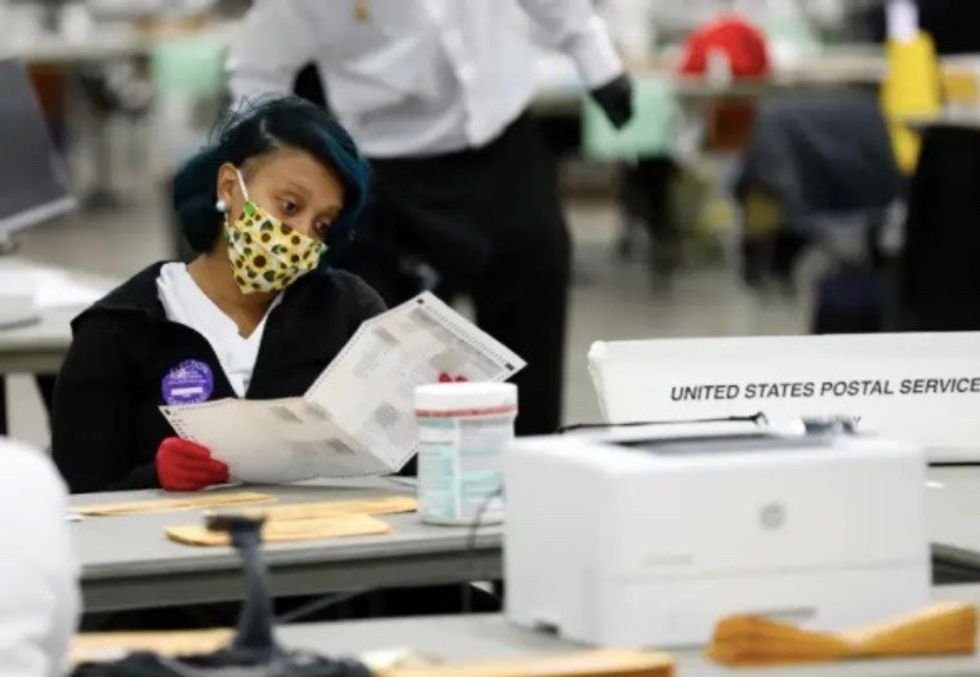 Legal experts slam Republicans’ ‘insane’ refusal to certify Detroit ballots: ‘This is lawlessness’