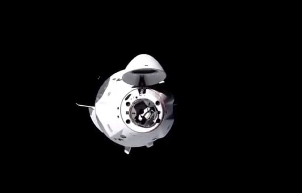 SpaceX Crew Dragon 'Resilience' docks with ISS