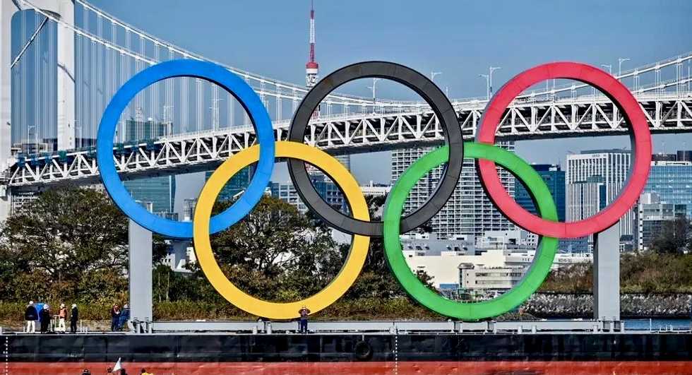 Giant Olympic rings return as Tokyo bids to build excitement