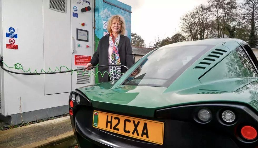 Green hydrogen: A fuel bursting with climate-saving potential