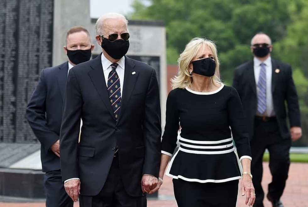 Northwestern distances itself from former lecturer Joseph Epstein -- calls his views on Jill Biden 'misogynistic’