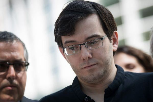Journalist's story of falling in love with Pharma Bro goes viral