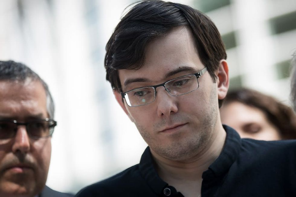 Journalist's story of falling in love with Pharma Bro goes viral