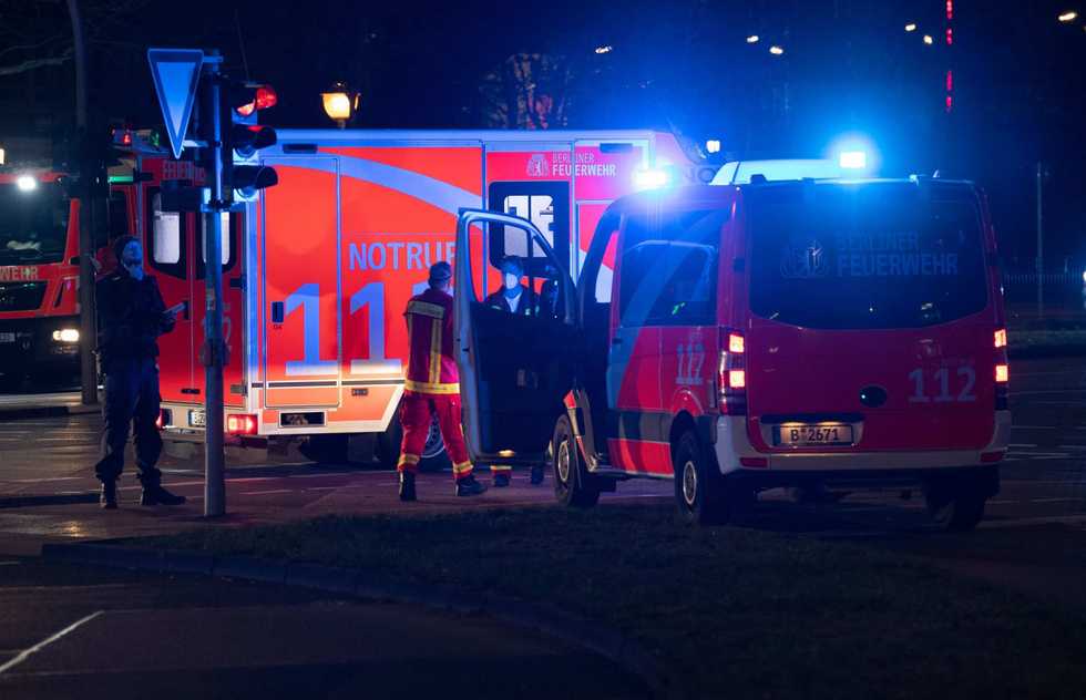 Berlin shooting that injured four believed linked to organized crime