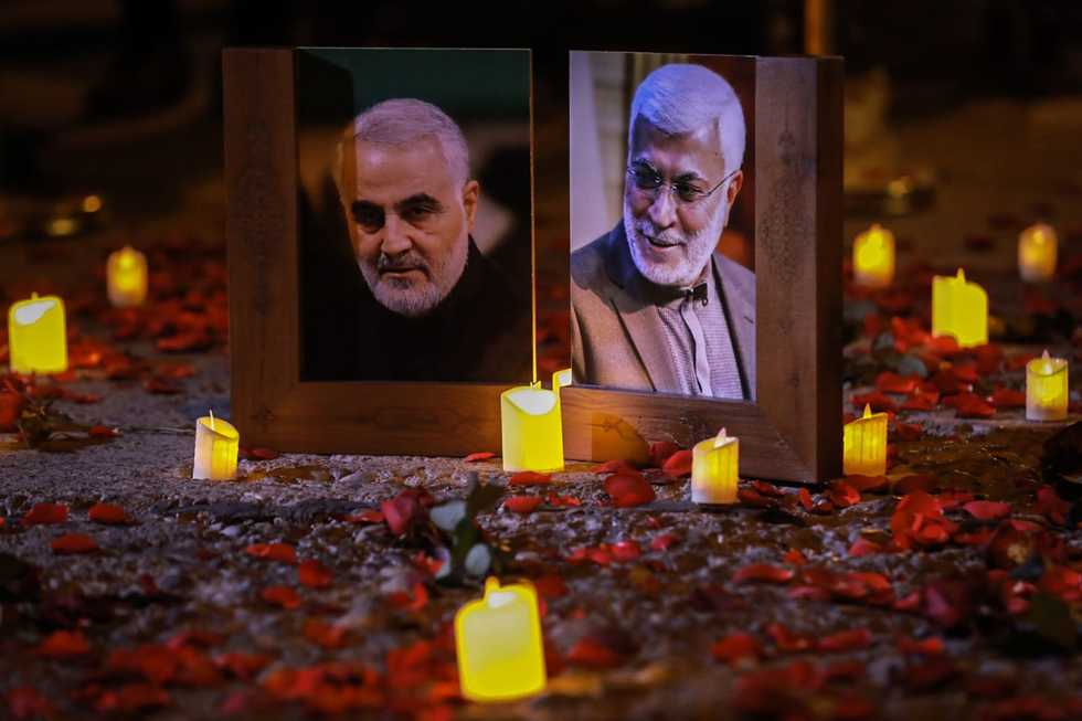 Thousands of Iraqis mark anniversary of top Iranian general's death