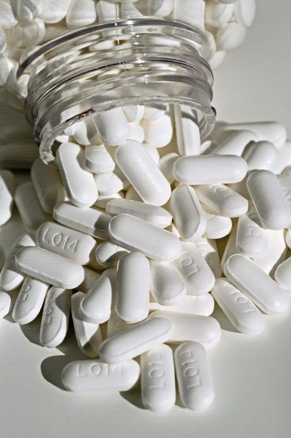 Ex-federal agent indicted on charges of dealing painkillers, tipping off Miami-Dade ring