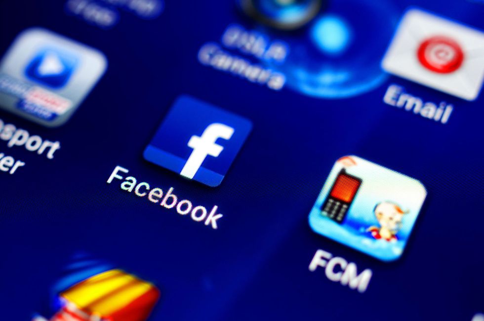 Nearly 1.6 million Illinois Facebook users to get about $350 each in privacy settlement