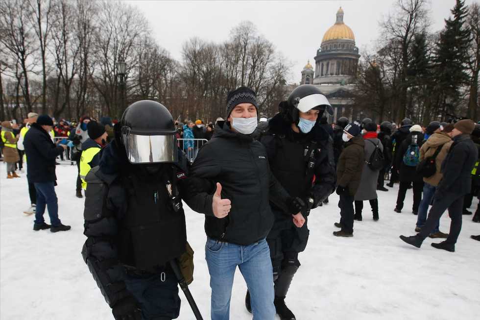 Russia detained more than 3,400 Navalny supporters at mass demos