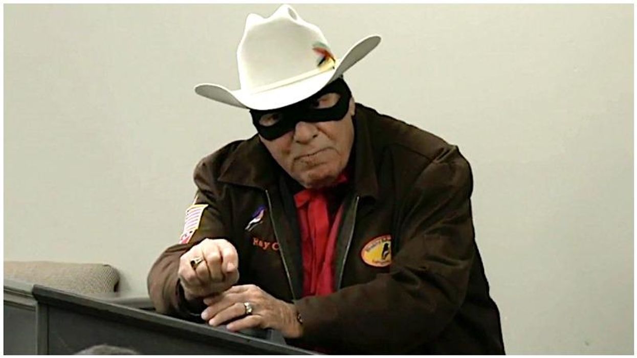Man dressed as the Lone Ranger defends his right to the use N-word at Georgia county meeting