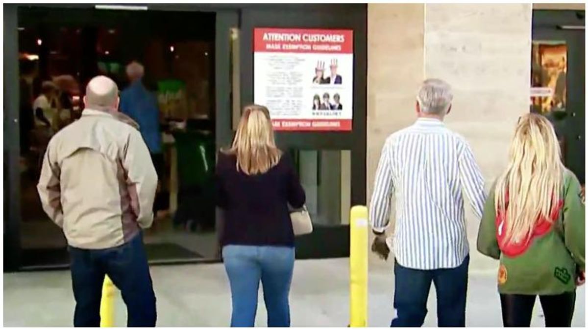 WATCH: Florida supermarket openly defies county's mask mandate as workers and customers go about their business maskless