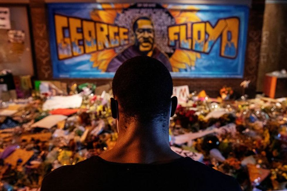 Minnesota court rules judge must reconsider third-degree murder against former policeman in George Floyd case