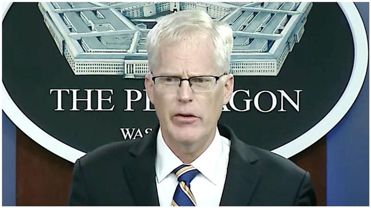 Trump's own defense secretary just threw him under the bus for inciting the Capitol riot