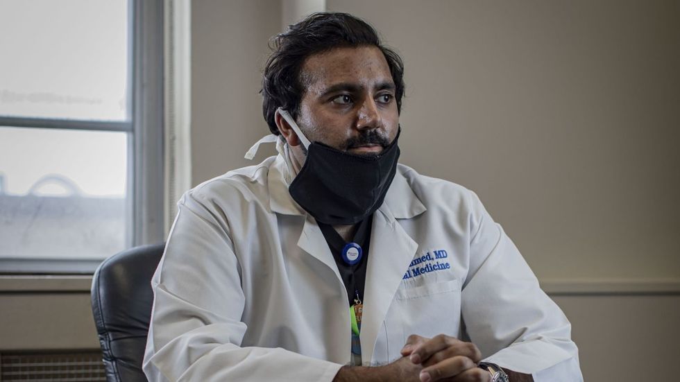 Doctor embroiled in Chicago Trump Tower vaccine controversy resigns