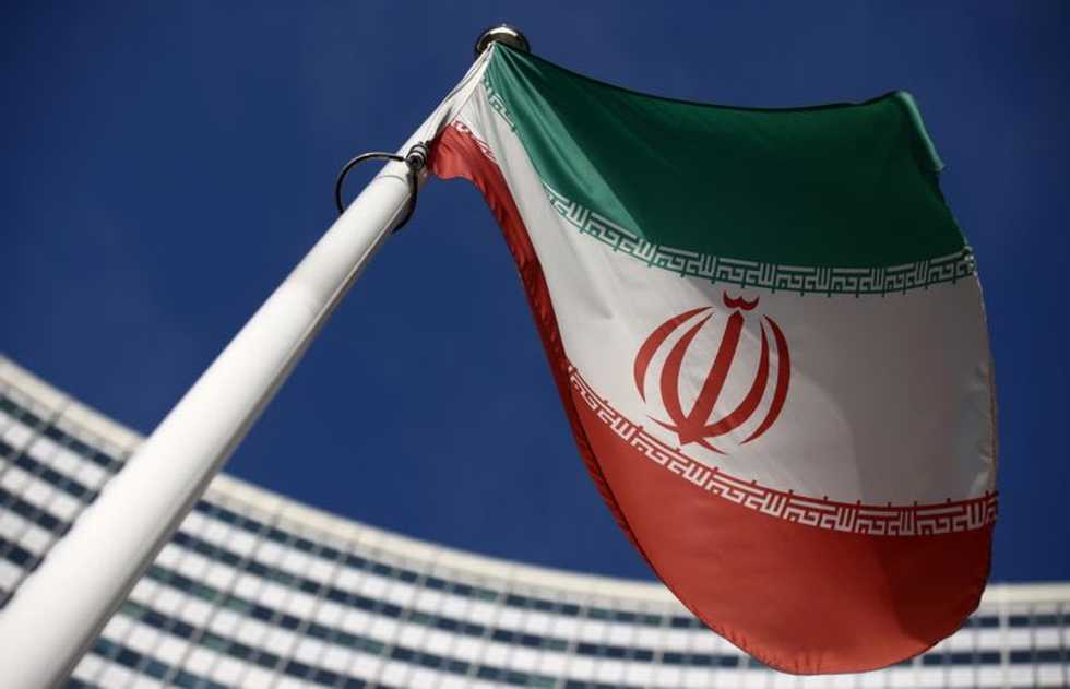 Iran rejects 'step-by-step' lifting of sanctions