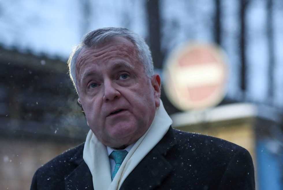 US envoy to Russia to fly back for consultations