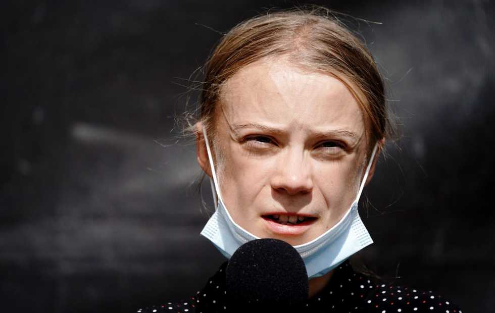 Greta Thunberg mocks British PM by changing Twitter bio to 'bunny hugger'