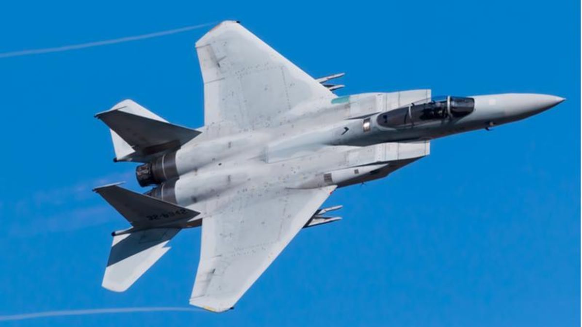 Suspicious order ignited fears that Air National Guard would use fighter jets against California protesters: report