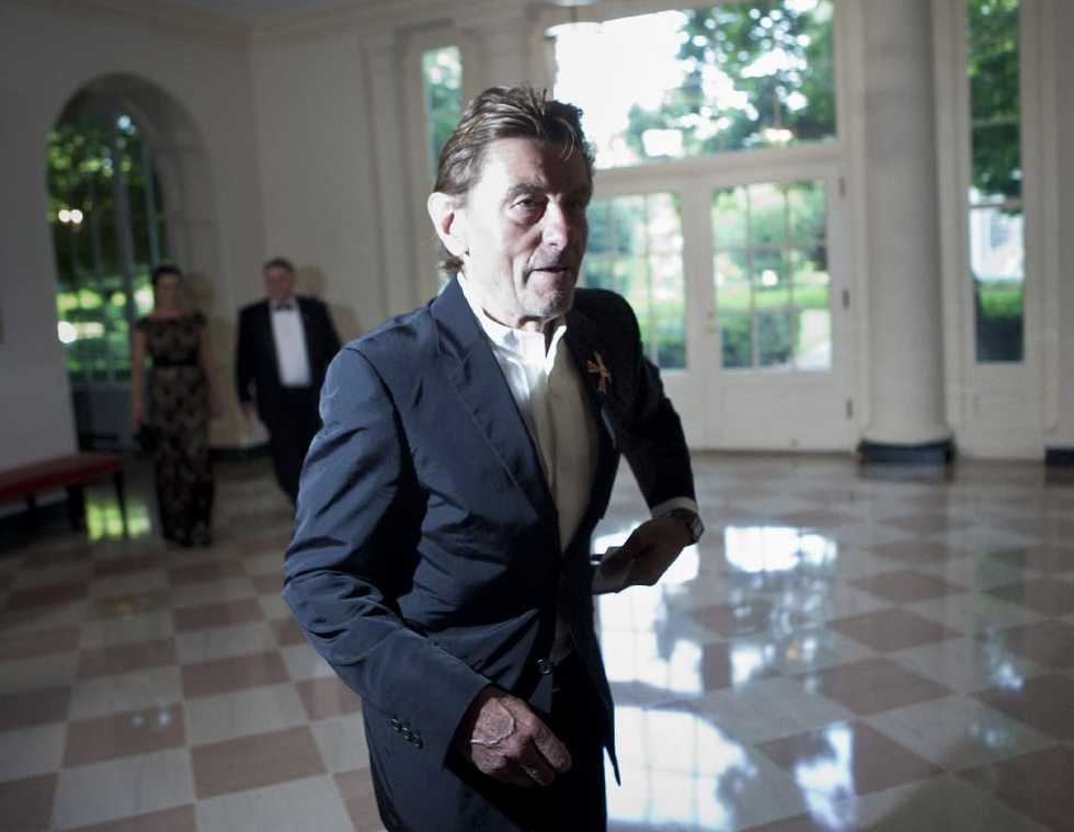 Famed German-US architect Helmut Jahn dies in bike accident