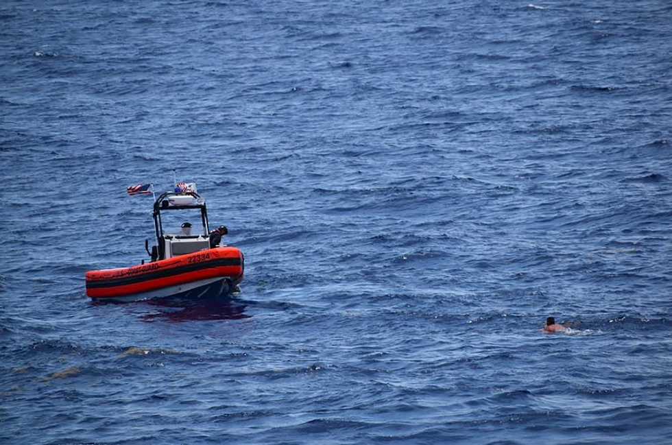 US Coast Guard ends search for 10 Cubans in sea off Florida