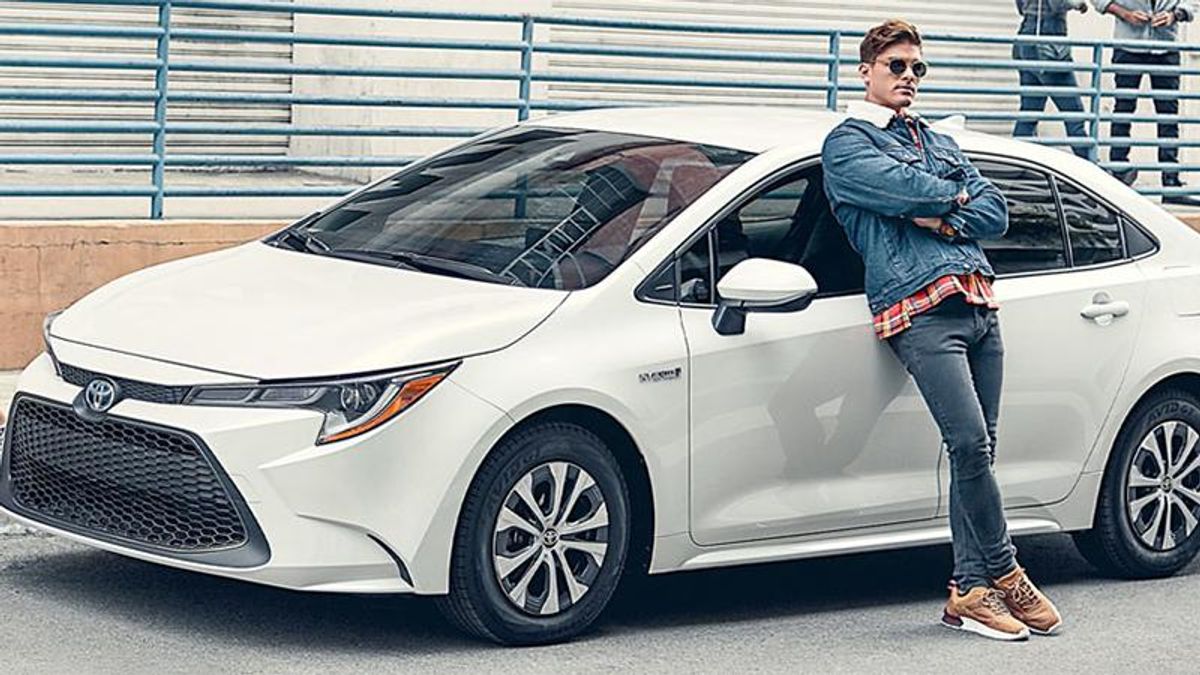 Toyota draws backlash for supporting GOP insurrectionists: 'So Toyota doesn't believe in democracy. Got it.'
