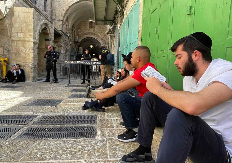 New tensions at Jerusalem holy site housing al-Aqsa Mosque