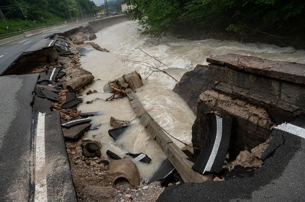 Flood damage to Germany's roads, rail network put at 2 billion euros