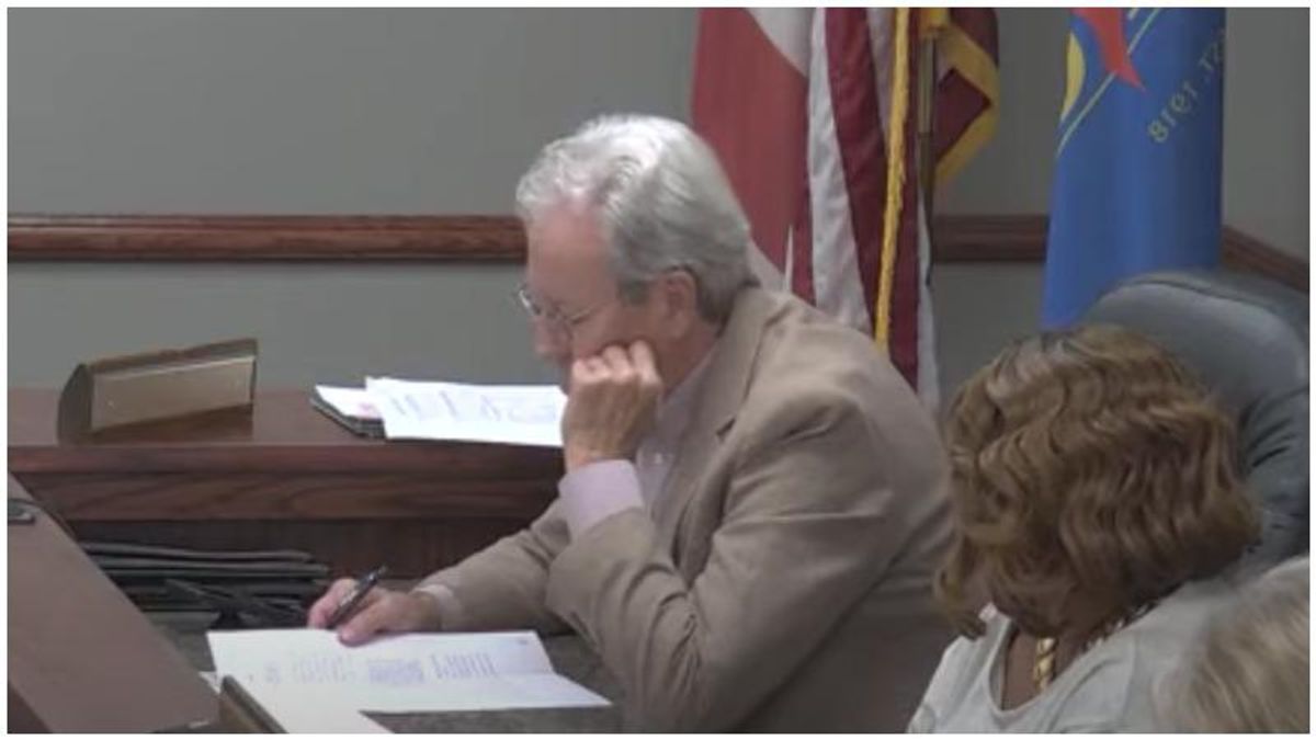 WATCH: Alabama city councilman under fire after blurting out a racial slur during meeting