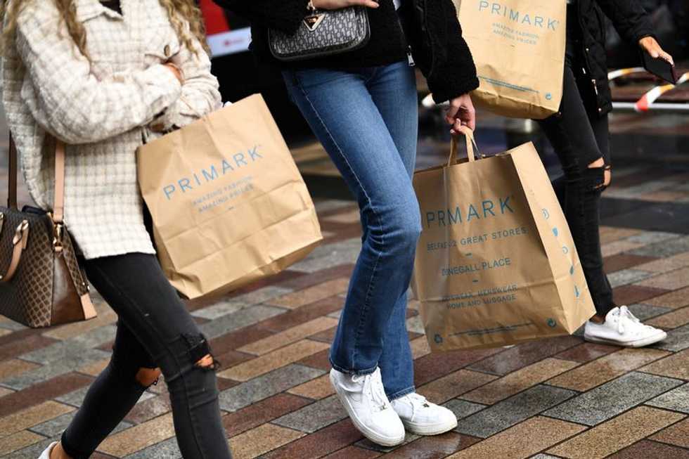 Warning signs for global recovery as Delta dims outlook