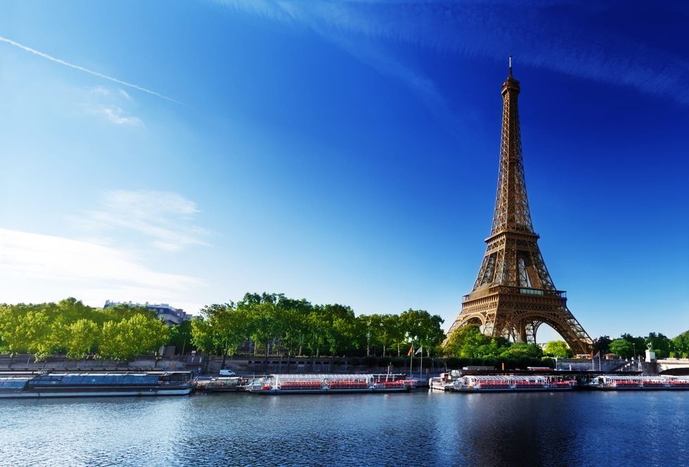 COVID-19 ‘health passports’ now required to visit Eiffel Tower, French museums, movie theaters