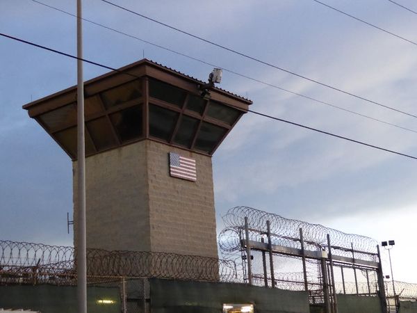 Lawmakers urge Biden to shut Guantanamo prison