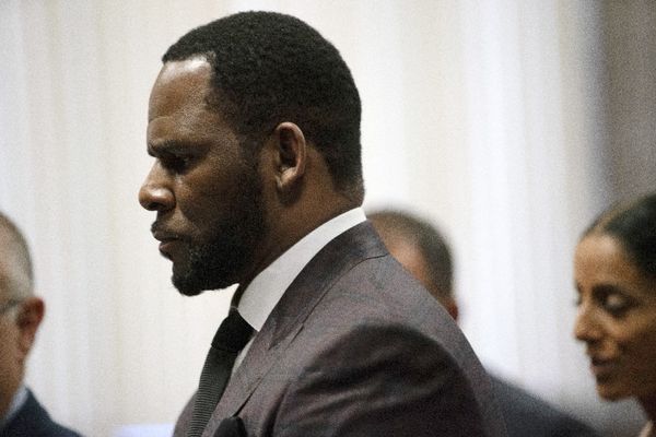 Disgraced R&B star R. Kelly on trial for sex crimes