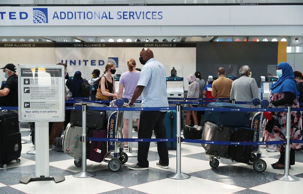 United Airlines will require all US employees to get the COVID-19 vaccine by fall