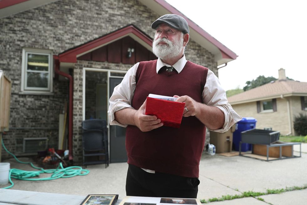 Nurse whose unvaccinated grandmother died of COVID-19: ‘People have turned a medical issue into too much politics’