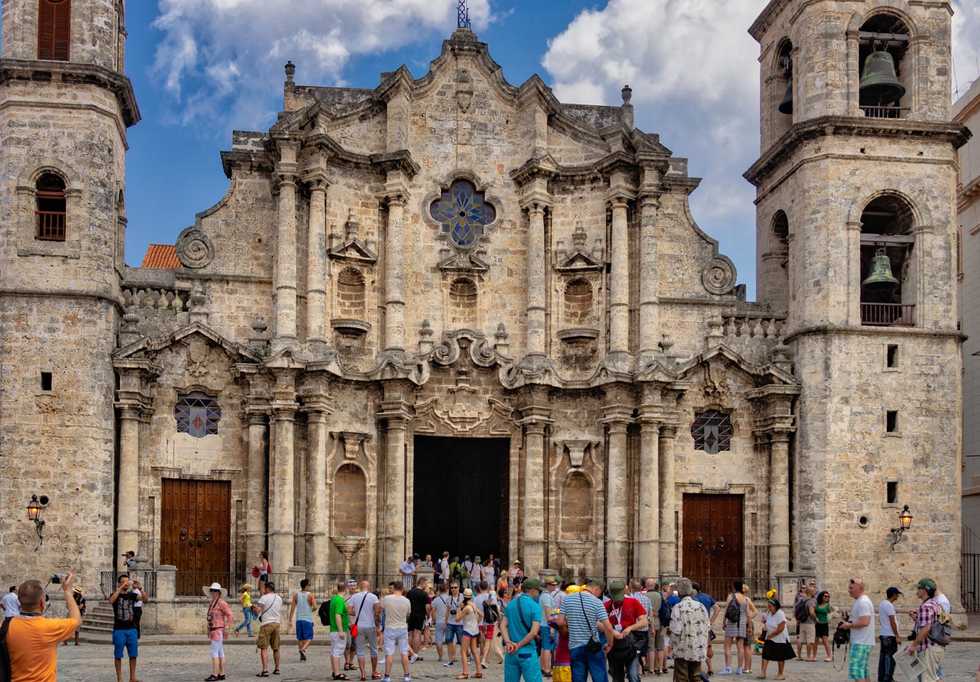 Americans are out, Russians are in: Cuba’s tourism is severely disrupted by pandemic