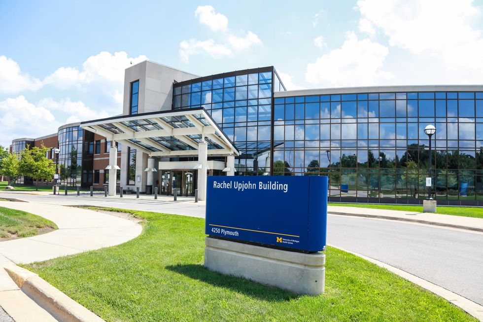Michigan health system weighs making organ transplants contingent on COVID-19 vaccination