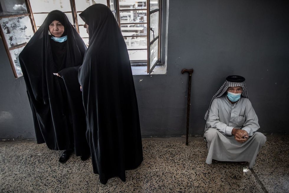 Calm as Iraq votes in early parliamentary polls amid tight security - Vimarsana News