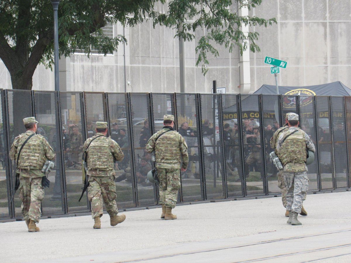 Gov. Evers authorizes 500 Wisconsin National Guard soldiers ahead of Rittenhouse closing arguments